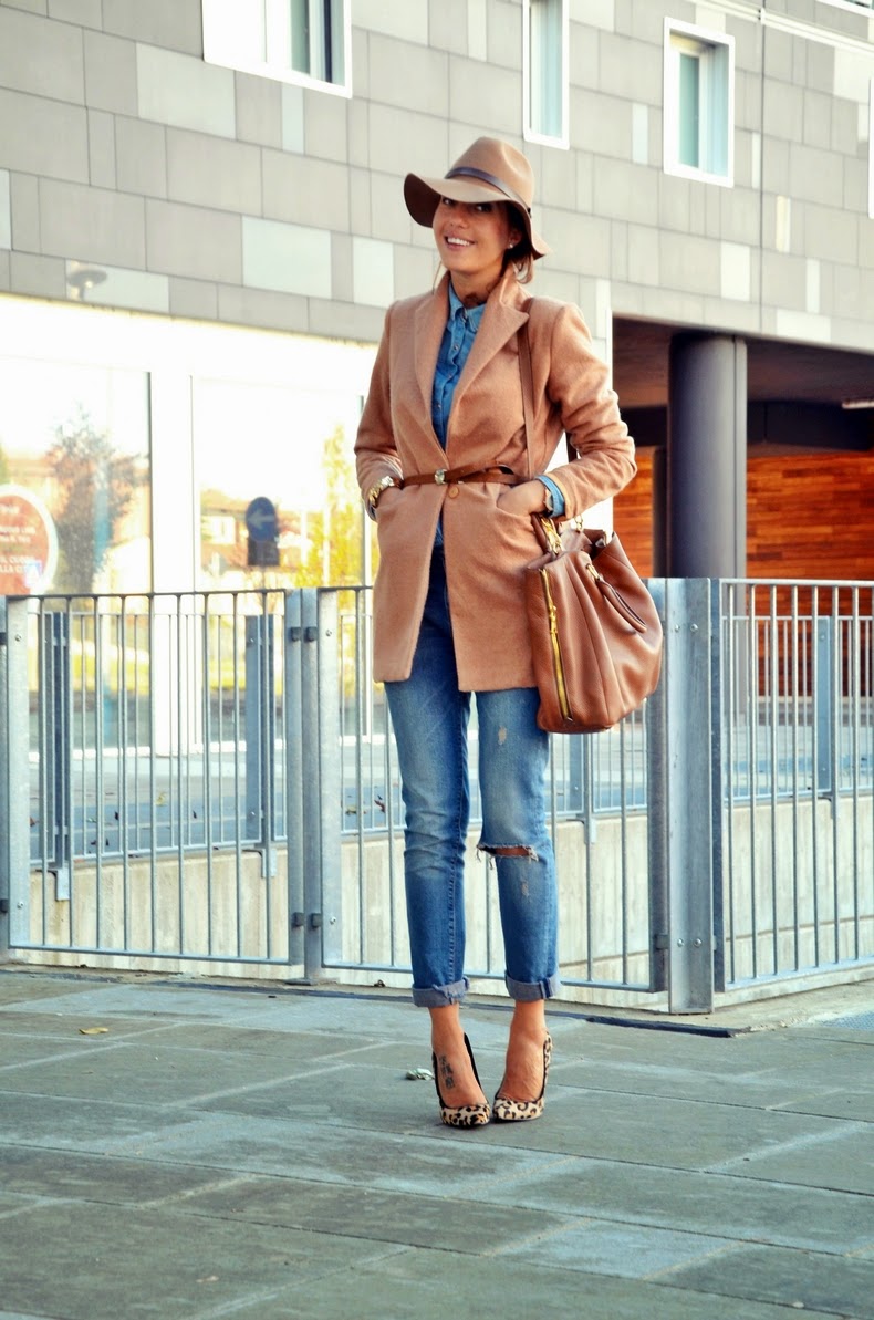 Camel coat | Welcome to my world